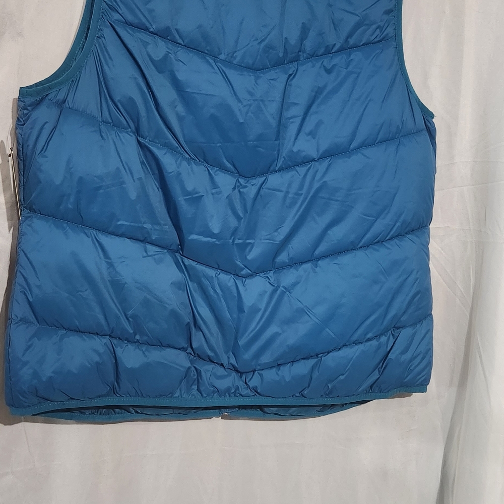 XERSION PACKABLE VEST